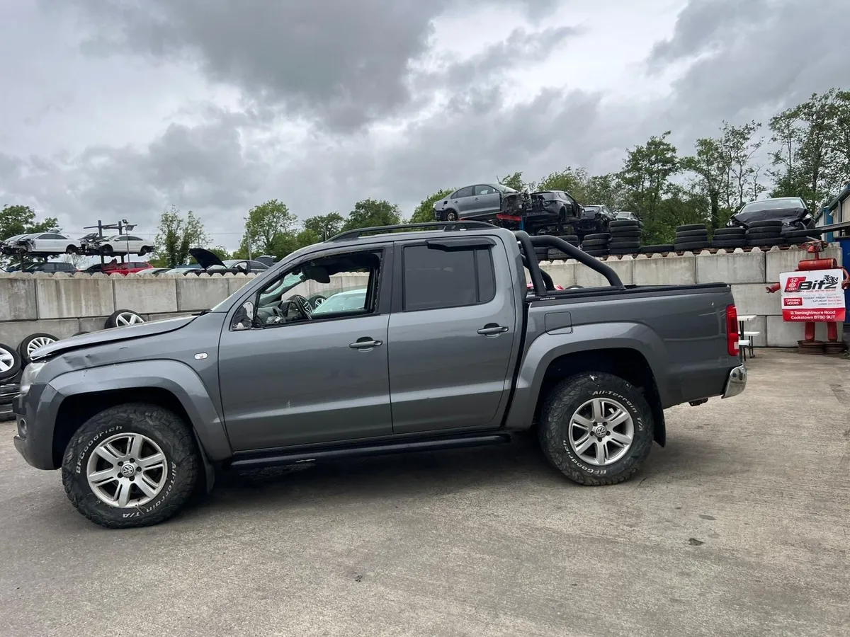2015 2.0 TDI VOLKSWAGEN AMAROK BREAKING FOR PARTS - Image 3