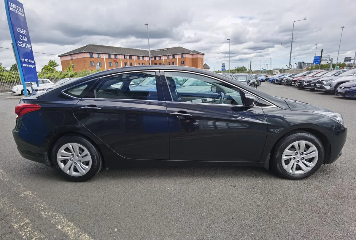 HYUNDAI I40 1.7 DIESEL - Image 4