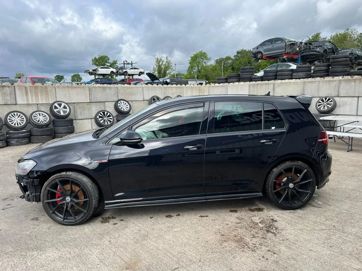 2016 VOLKSWAGEN GOLF GTI BREAKING FOR PARTS - Image 2
