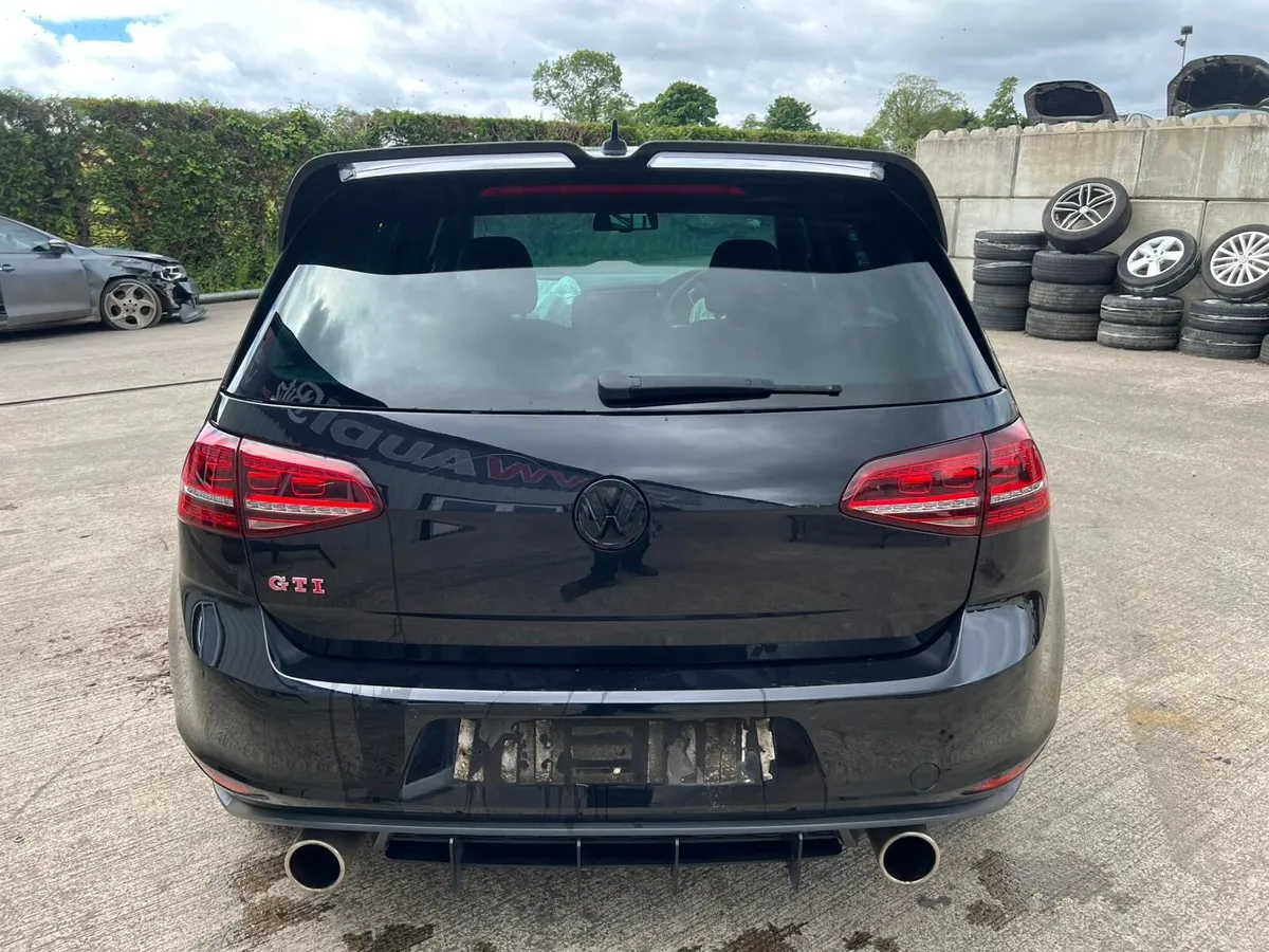 2016 VOLKSWAGEN GOLF GTI BREAKING FOR PARTS - Image 3