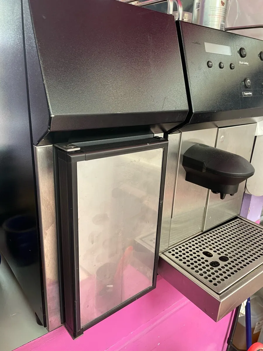 Catering equipment - Image 2