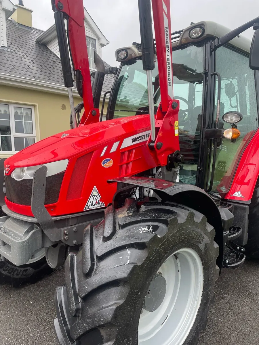 15 Massey Ferguson 5610 - Image 3