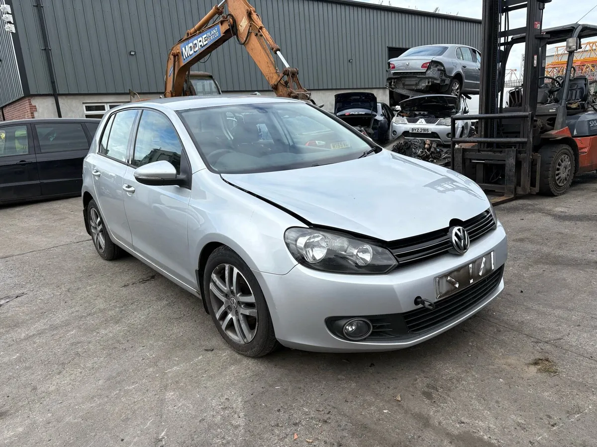 FOR BREAKING 2010 VW GOLF 2.0 diesel CBDC - Image 1