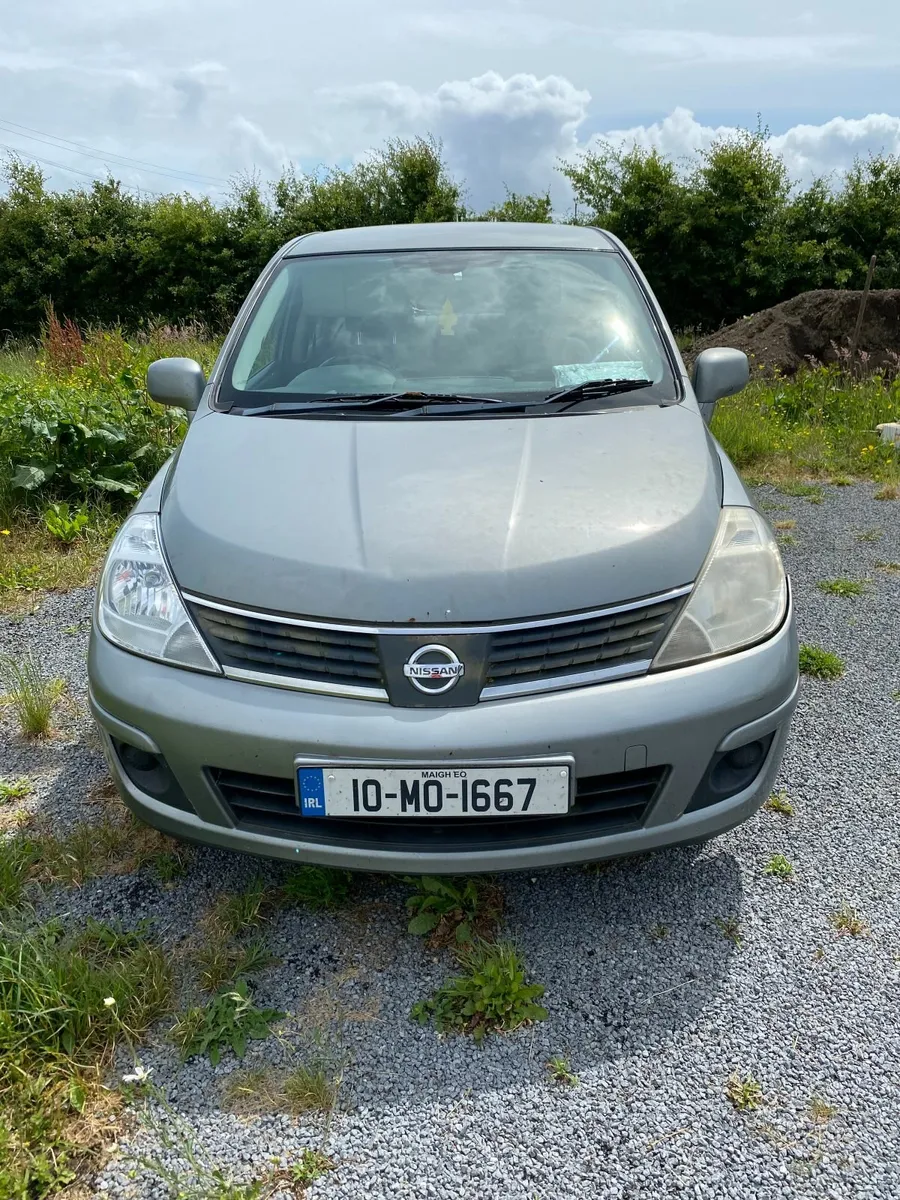 Nissan Tiida 2010 - Image 2