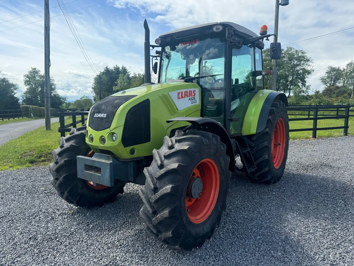 2009 claas axos 340 4wd - Image 2
