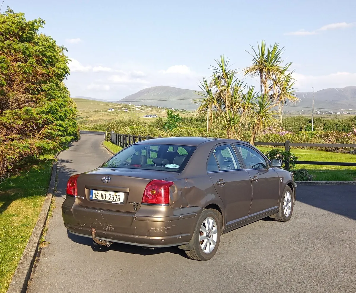 Toyota avensis 2.0D4D - Image 4