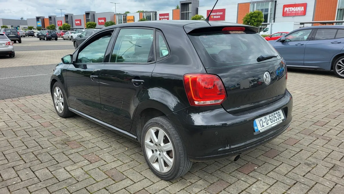 Volkswagen Polo 2012 Automatic - Image 4