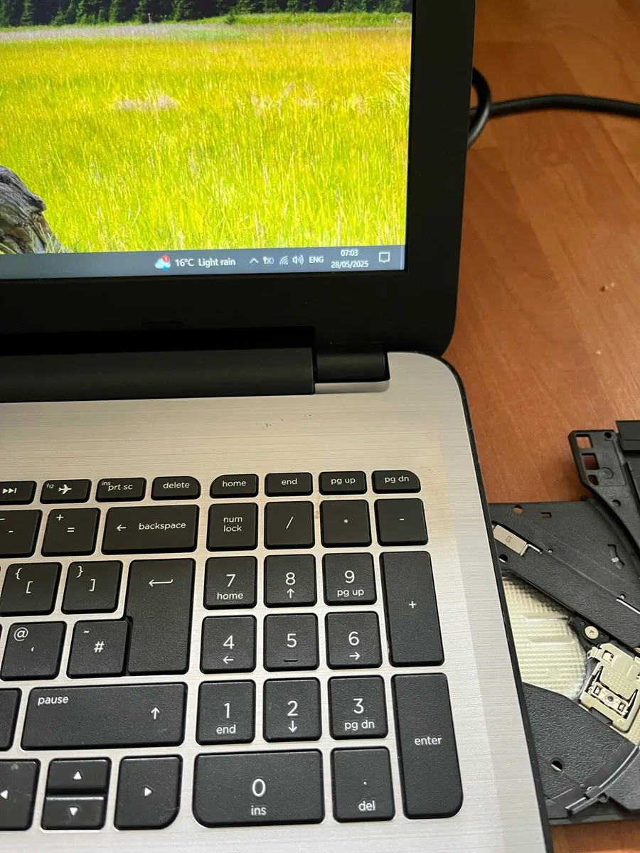 Hp i5 for 100 - Image 4