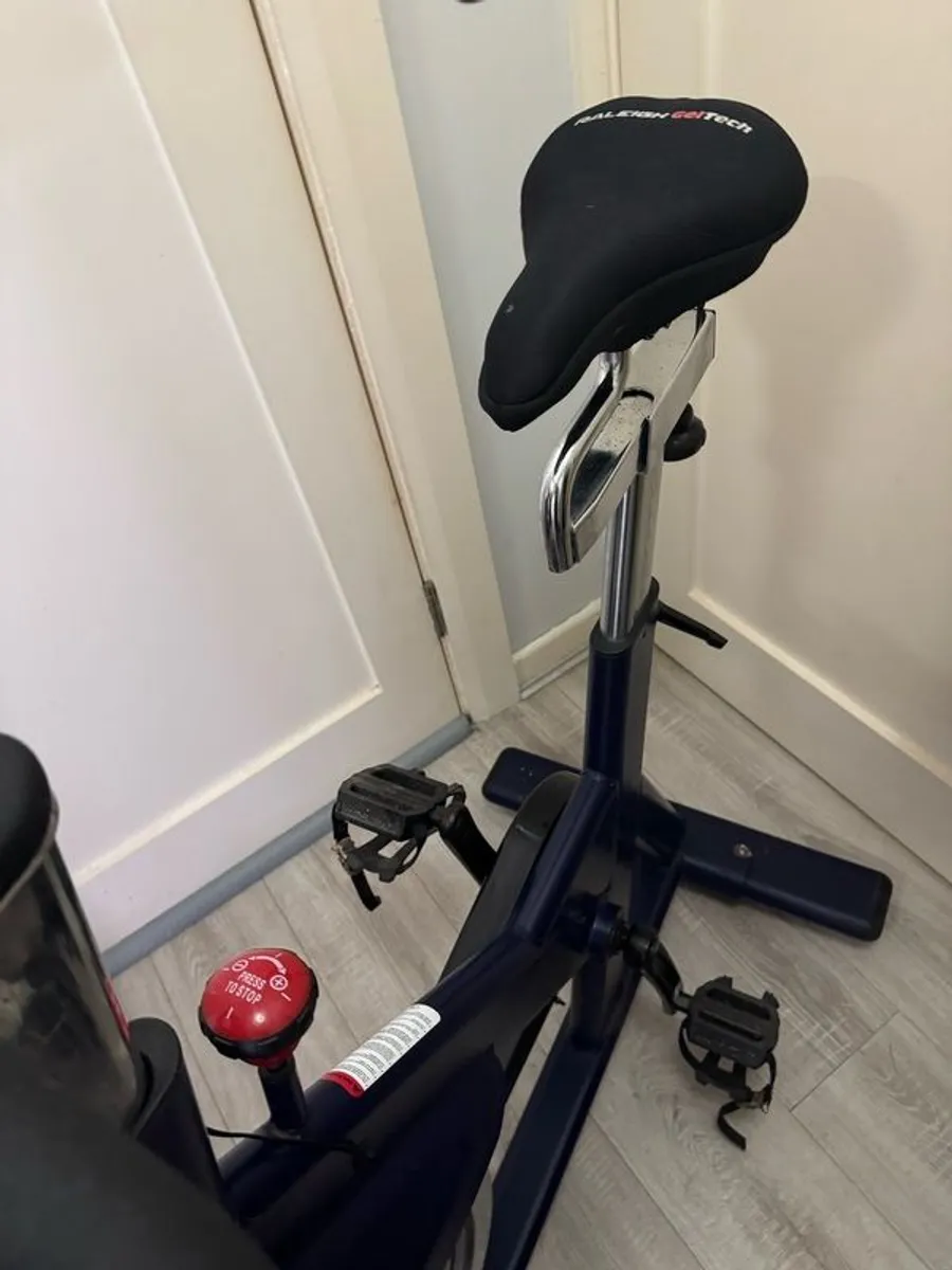 Spin Bike Bolt C3 - Image 4