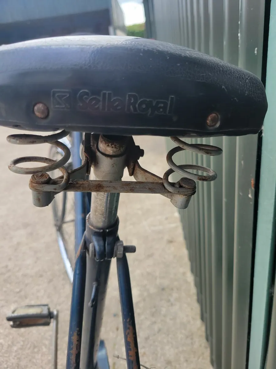 Vintage bicycle - Image 3