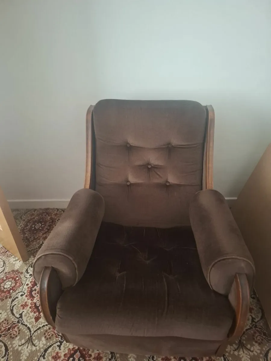 Sofa and 2 Arm Chairs - Image 3