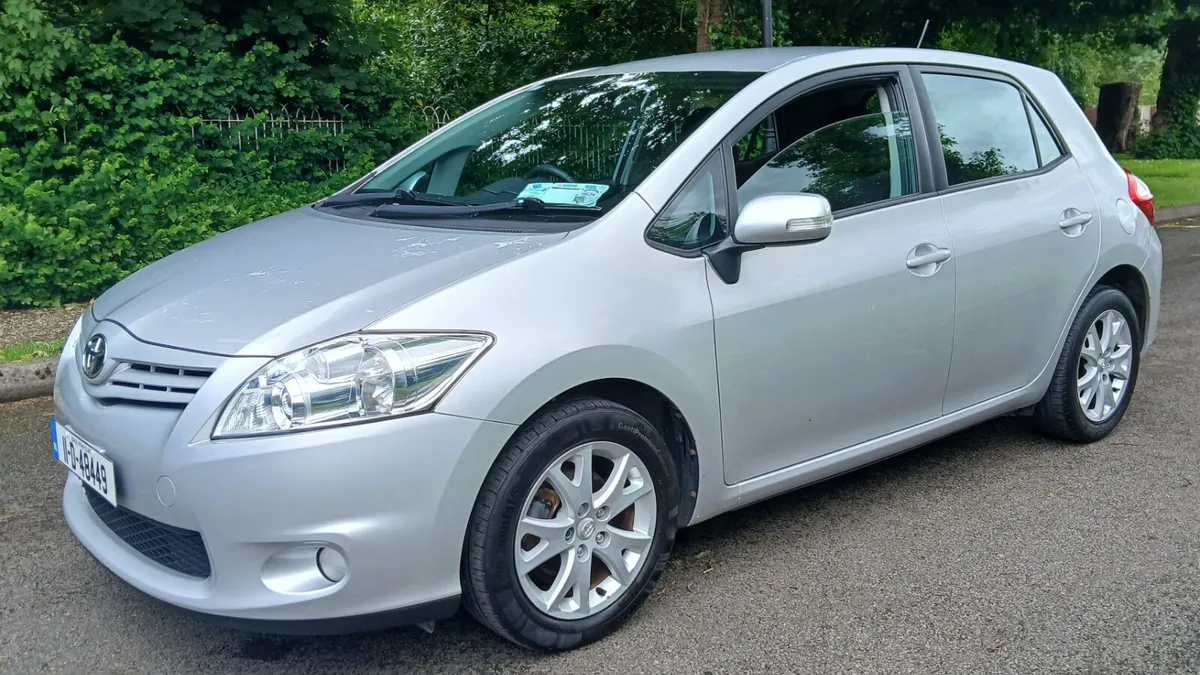 Toyota Auris 2011 1.3 *NEW NCT* 5dr - LOW MILEAGE - Image 2