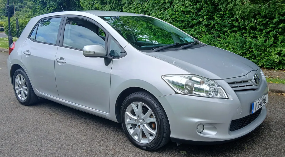 Toyota Auris 2011 1.3 *NEW NCT* 5dr - LOW MILEAGE - Image 1