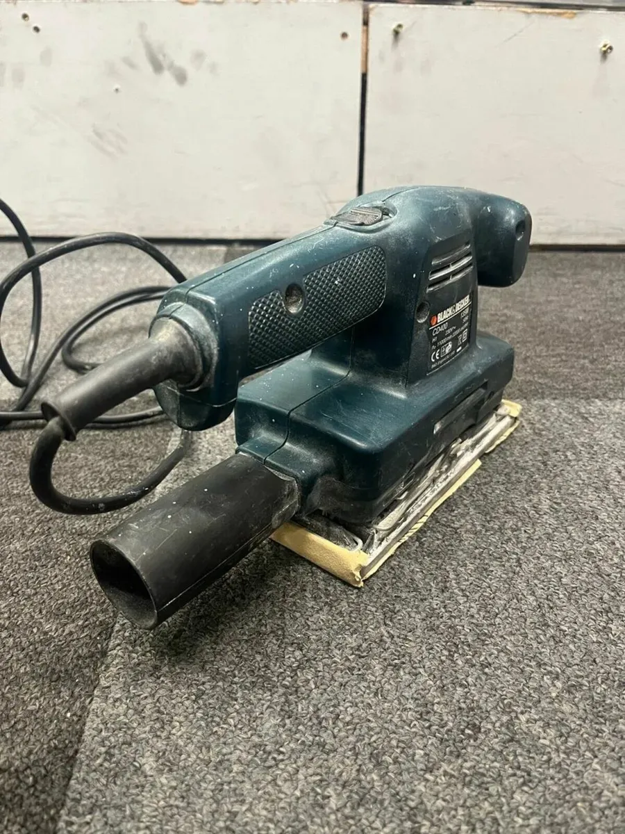 Black and Decker Sander 135W - Image 3