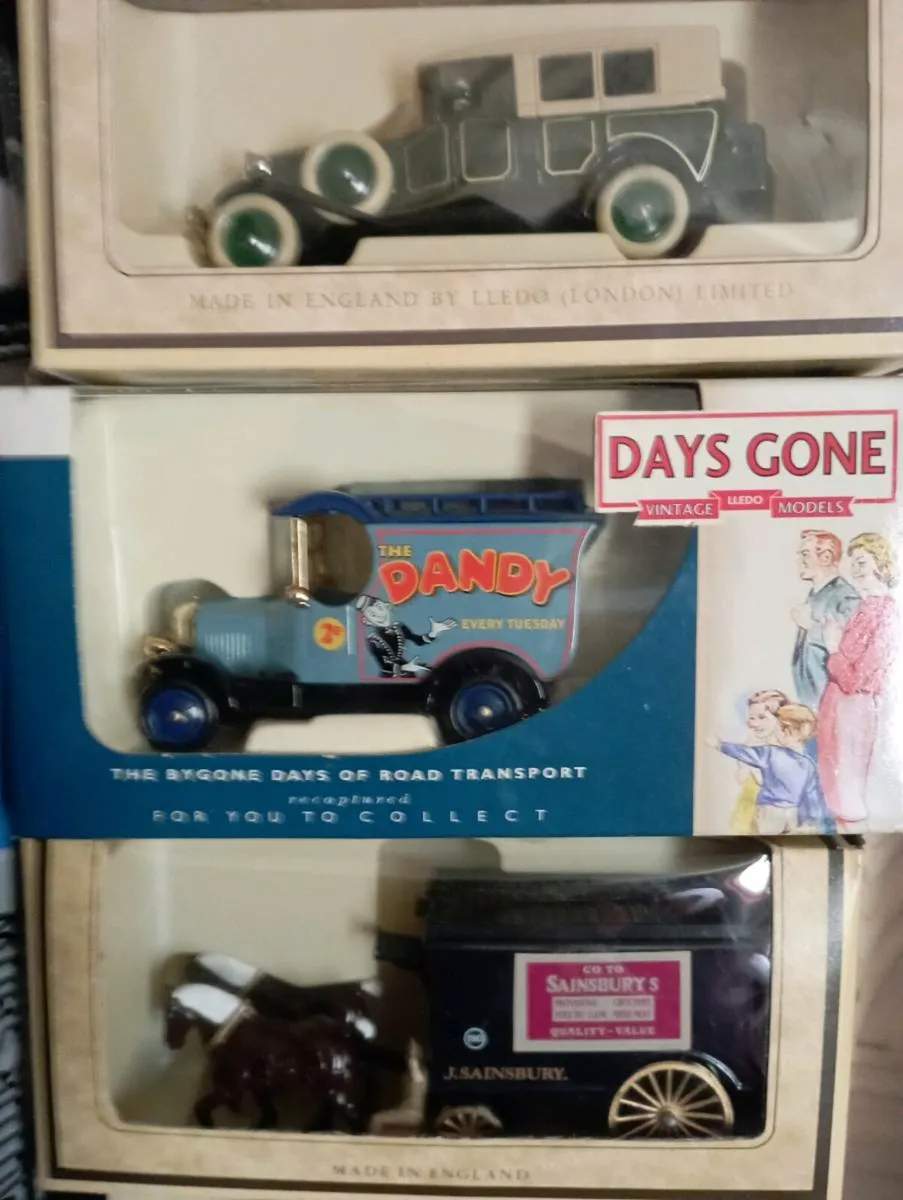 Days GONE DIE-CAST MODLES CARS AND VANS.. - Image 4