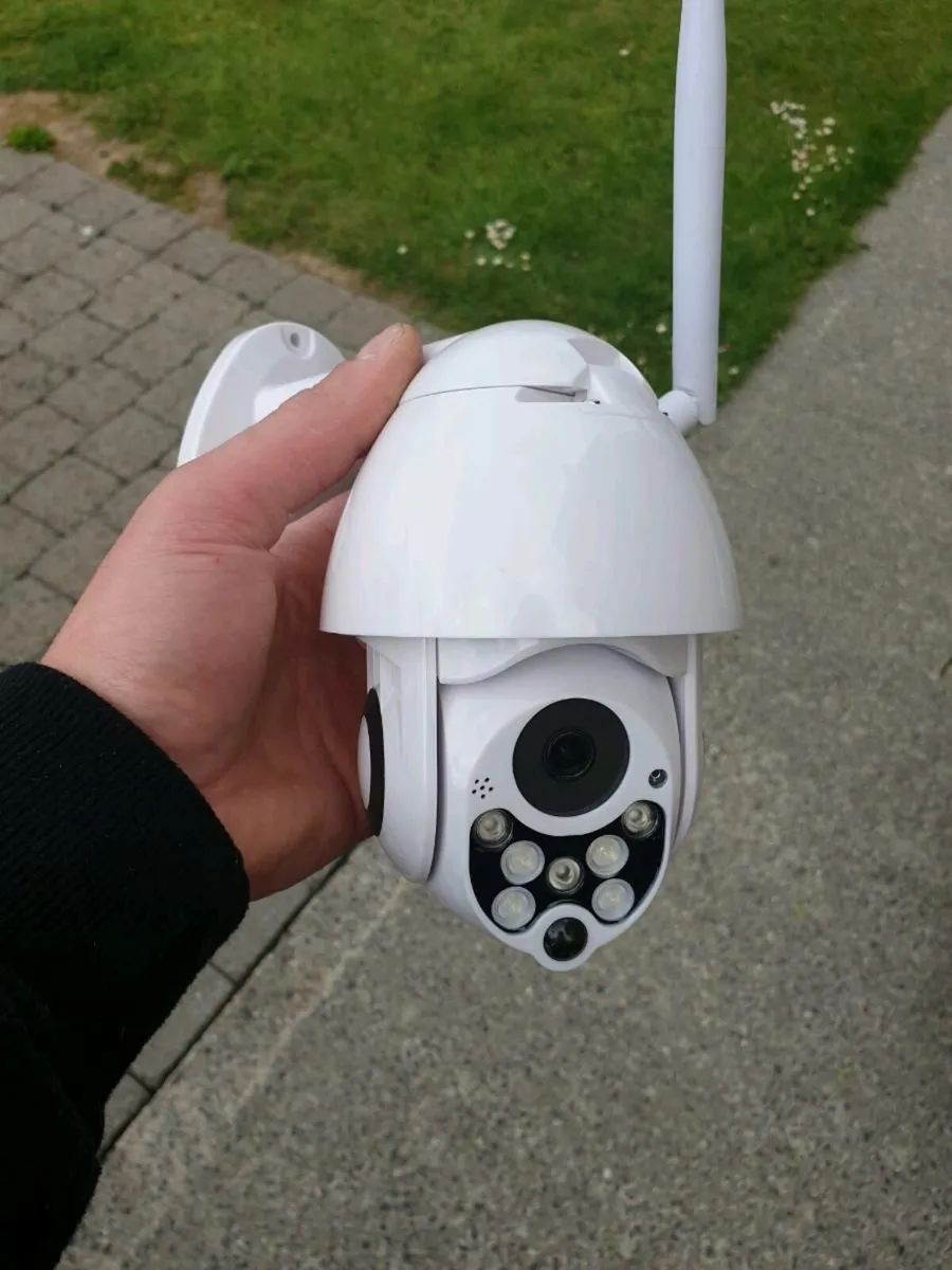 WiFi CCTV smart camera home calving security cam - Image 1