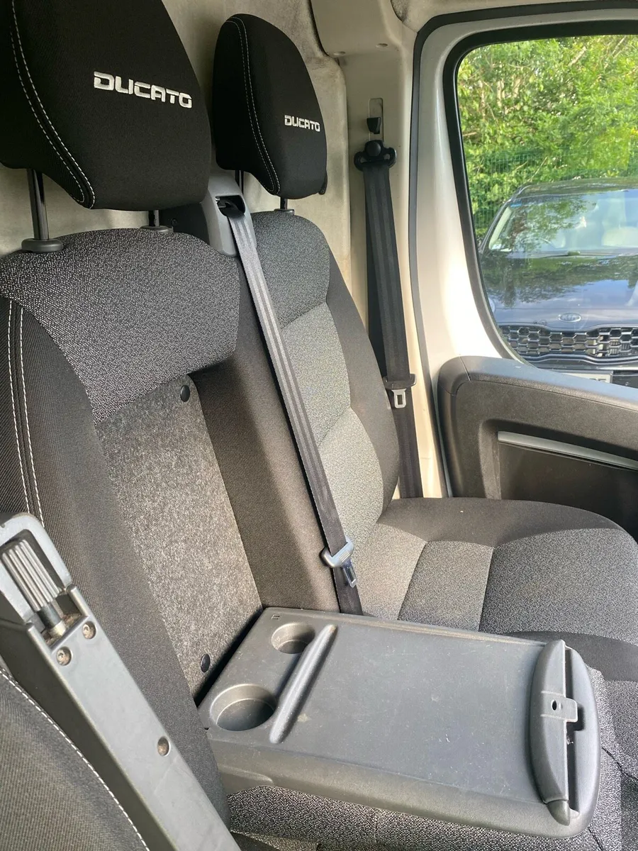 Commercial Van - Image 3