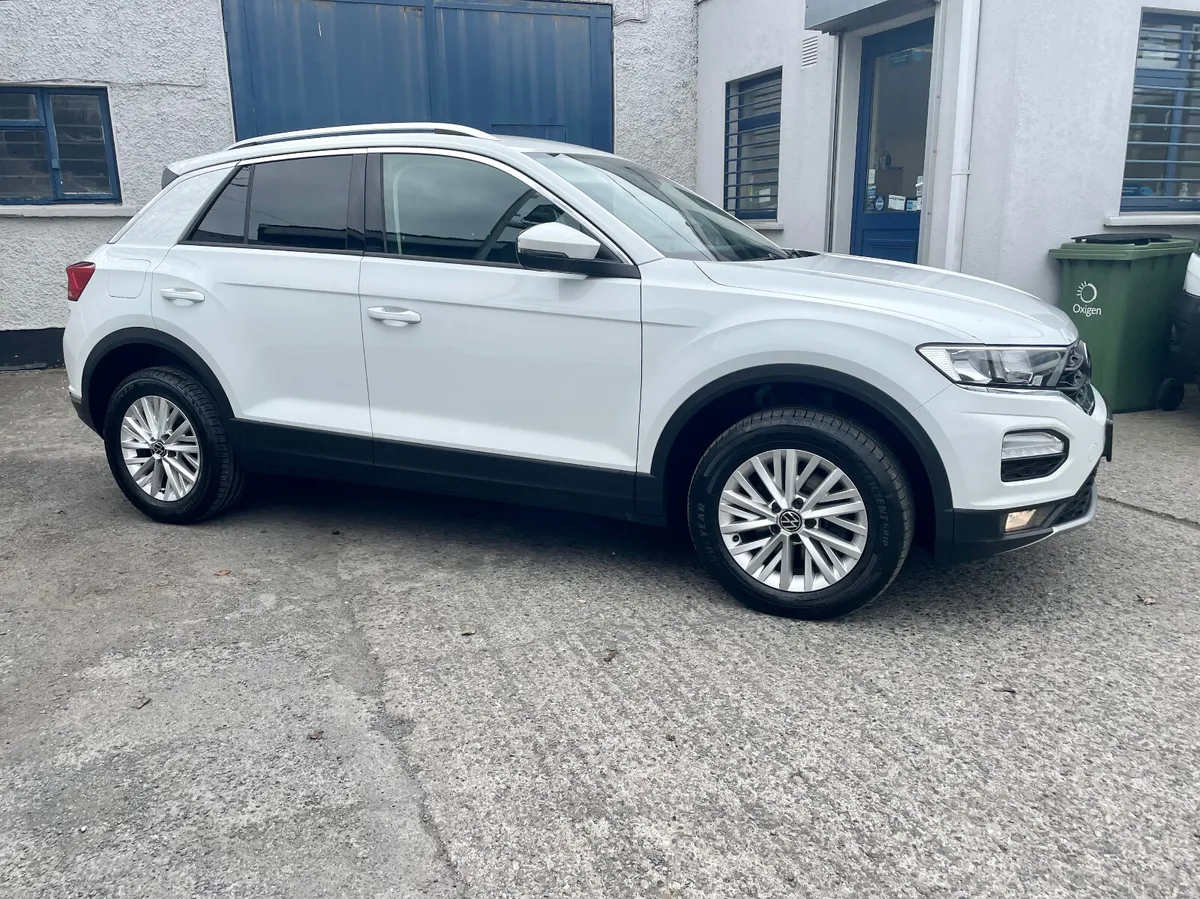 Volkswagen T-Roc 2.0TDI 115PS 2 Seat Van,2021 - Image 2