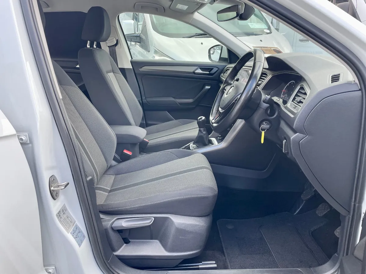 Volkswagen T-Roc 2.0TDI 115PS 2 Seat Van,2021 - Image 4