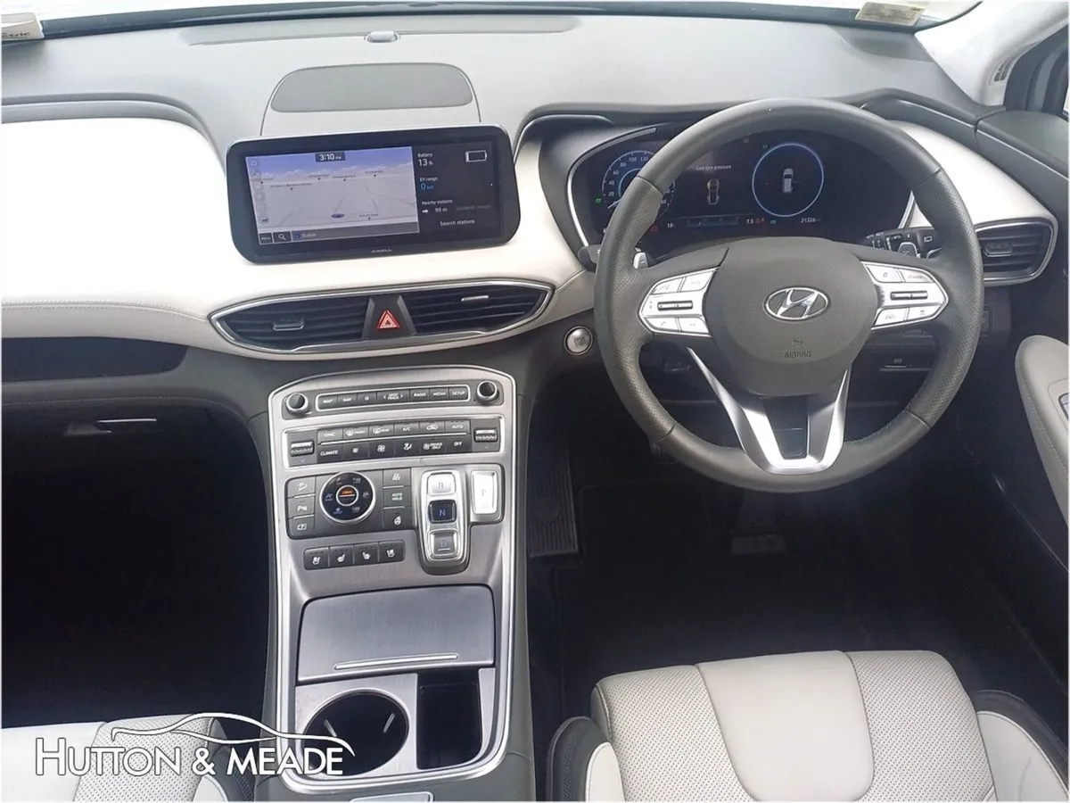 Hyundai Santa Fe Executive Plus Phev 1.6 Petrol 5 - Image 4