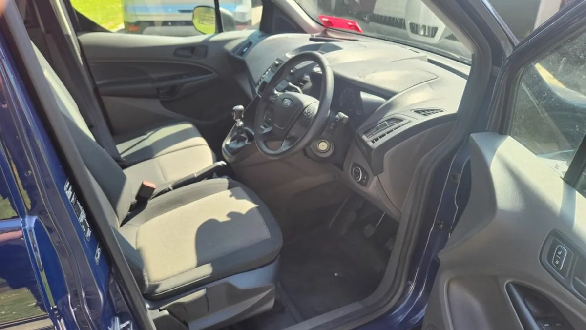 Ford Transit Connect Low Kms - Image 3