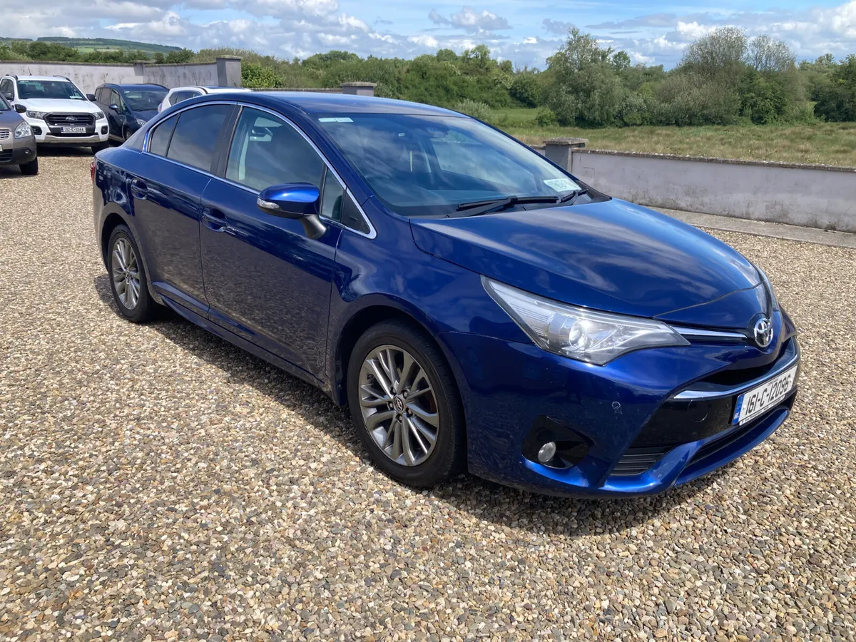Toyota Avensis 2016 Diesel 1.6 - Image 1