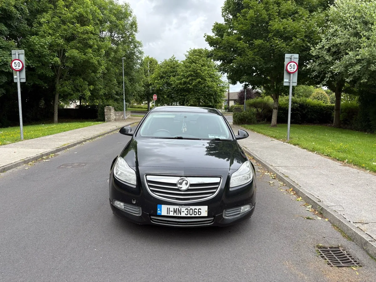 2011 Vauxhall Insignia 2.0 Diesel - Image 3