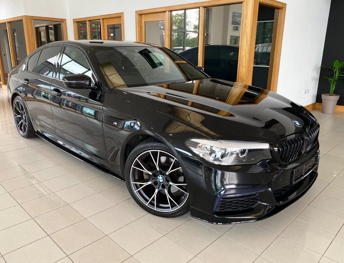 BMW 5-Series 2019 520d M Sport - Image 1