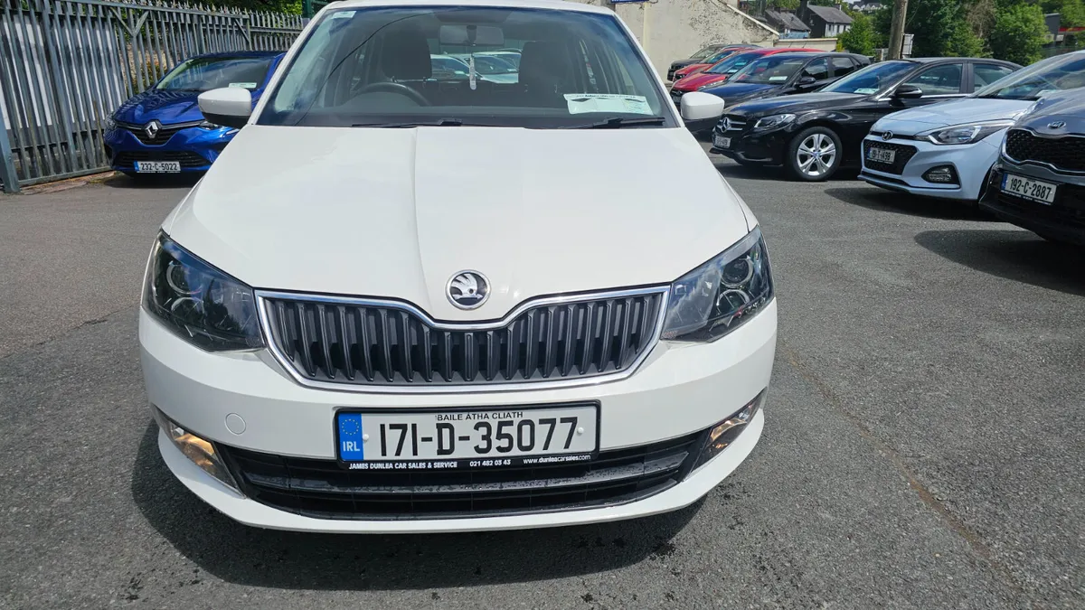 Skoda Fabia 2017 1.0  PETROL 5 DOOR HATCHBACK - Image 3