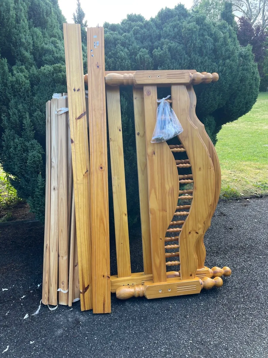 Pine double bed frame - Image 1