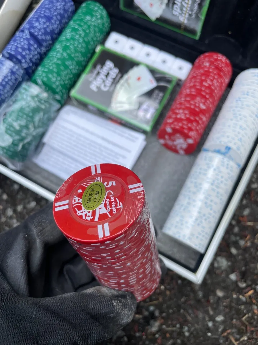 Looker chip etc board games - Image 2