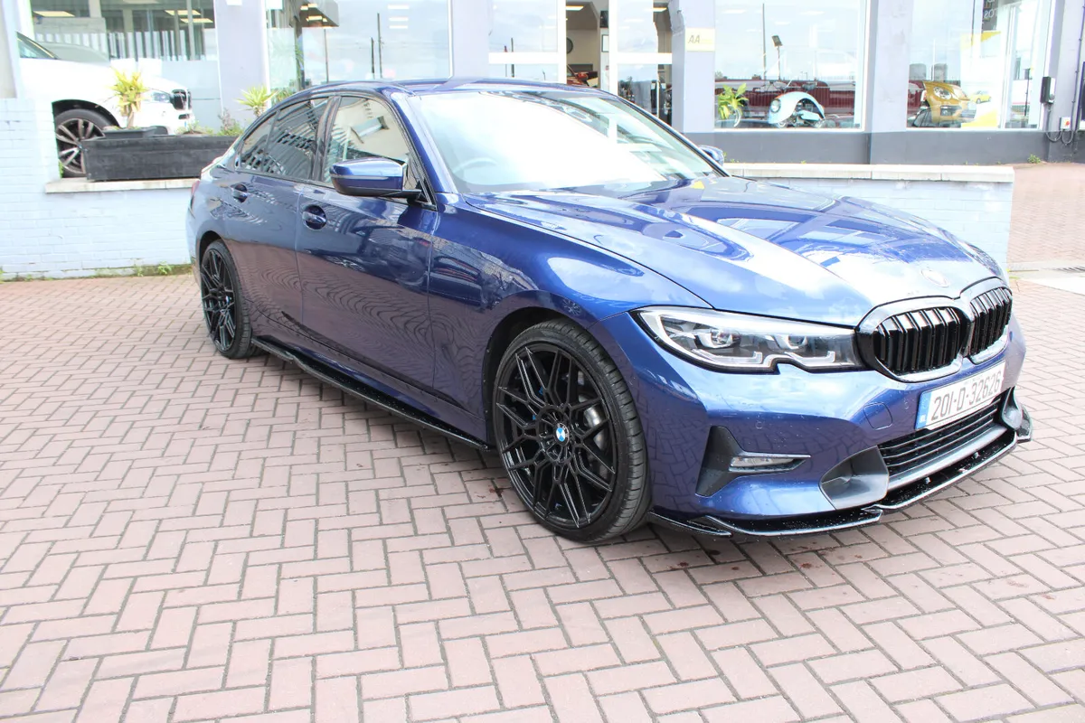 BMW 330E PRO SPORT AUTO 4DR SALOON AUTOMATIC - Image 1