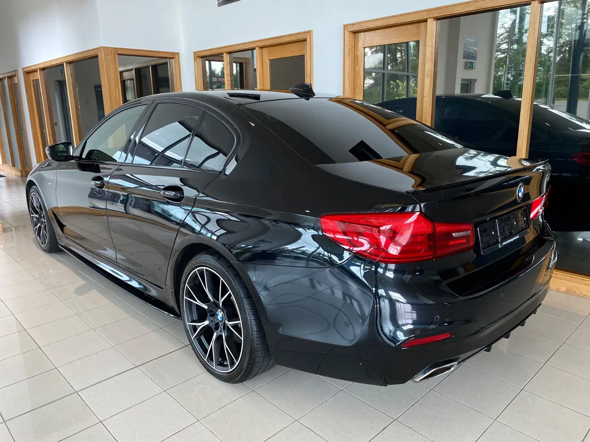 BMW 5-Series 2019 520d M Sport - Image 4