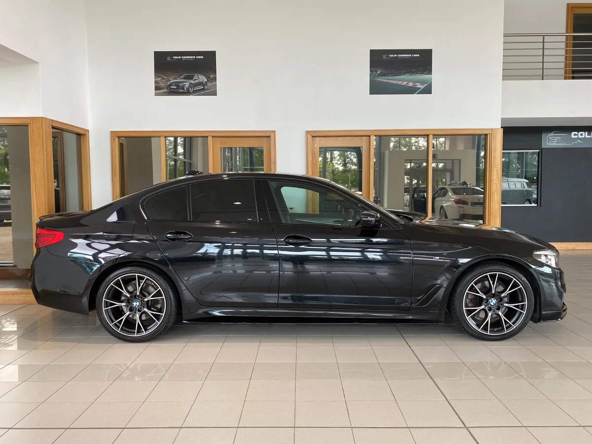 BMW 5-Series 2019 520d M Sport - Image 2