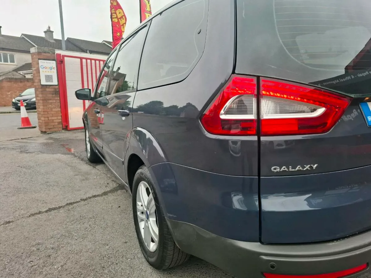Ford Galaxy - Image 2