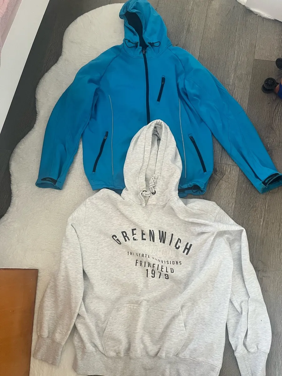 Brand clothes in excellent condition - Image 2