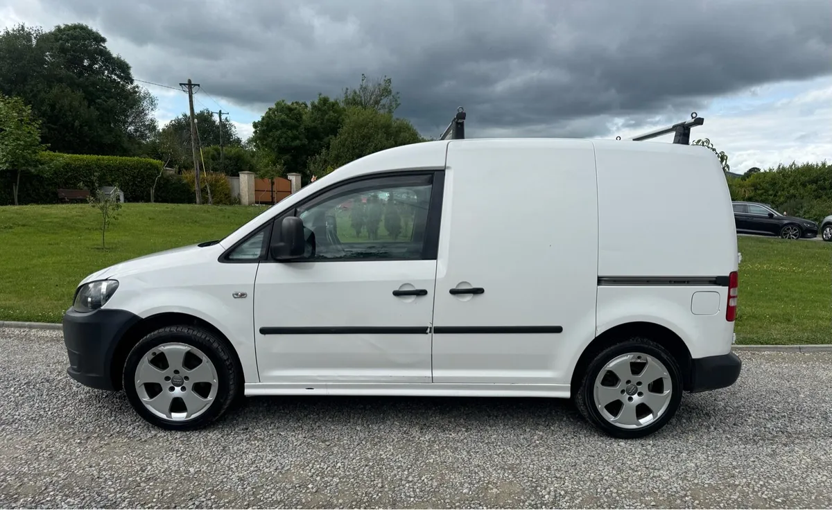 Volkswagen Caddy - Image 3