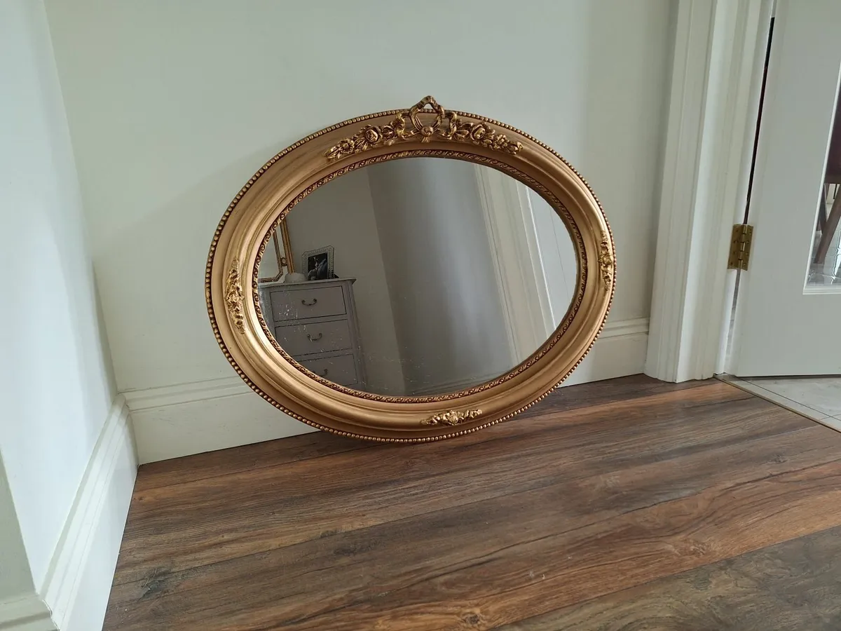 Antique gold oval mirror - Image 1