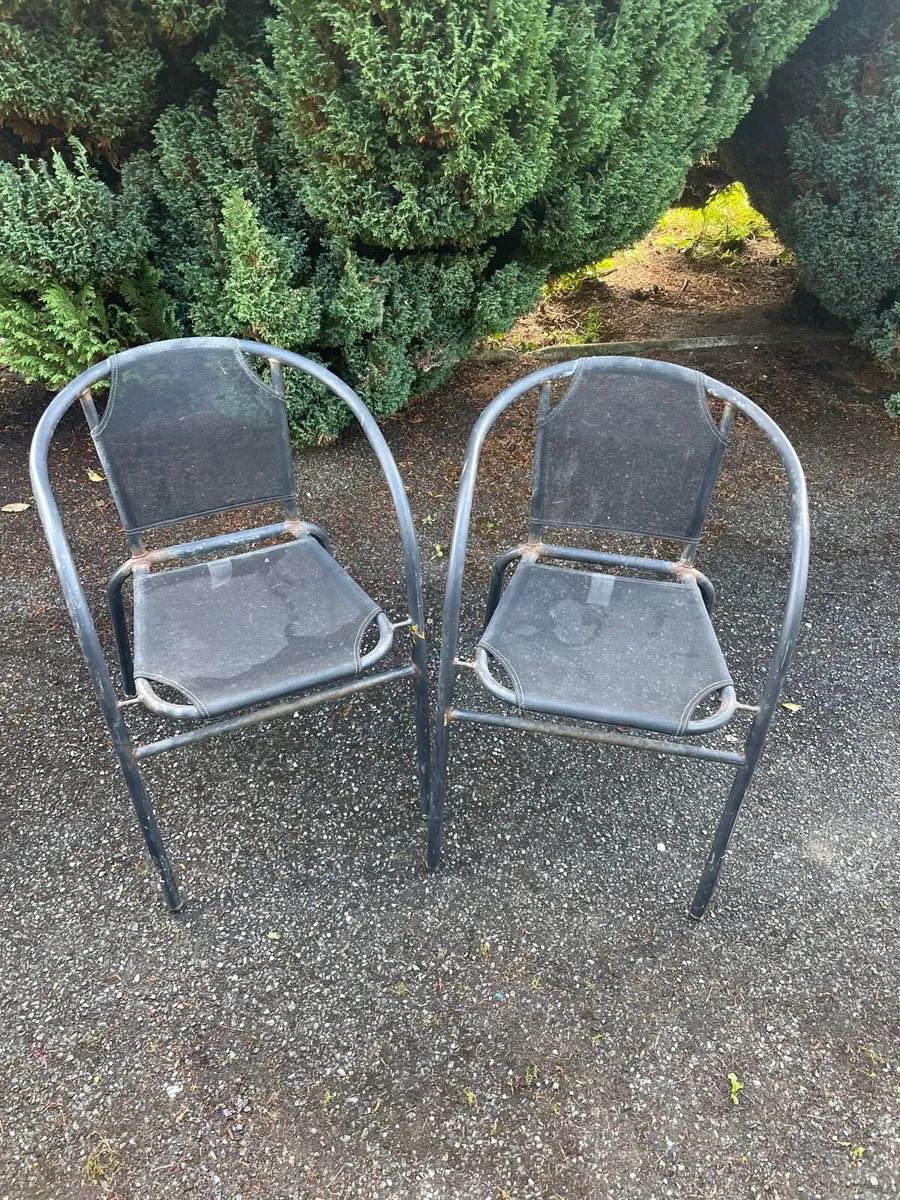 2 garden chairs set €20 - Image 2