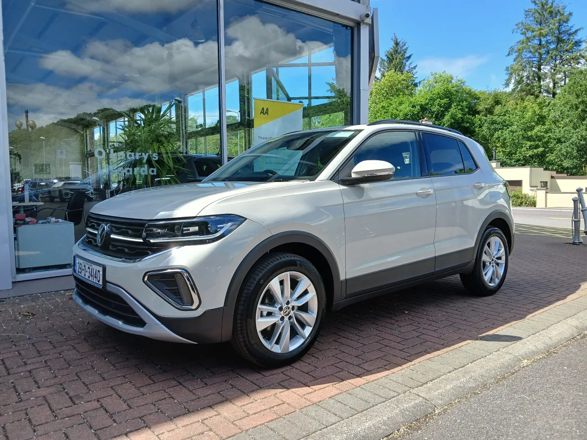 2025 T-Cross  1.0 TSi  75  Edition, In Ascot Grey. - Image 2