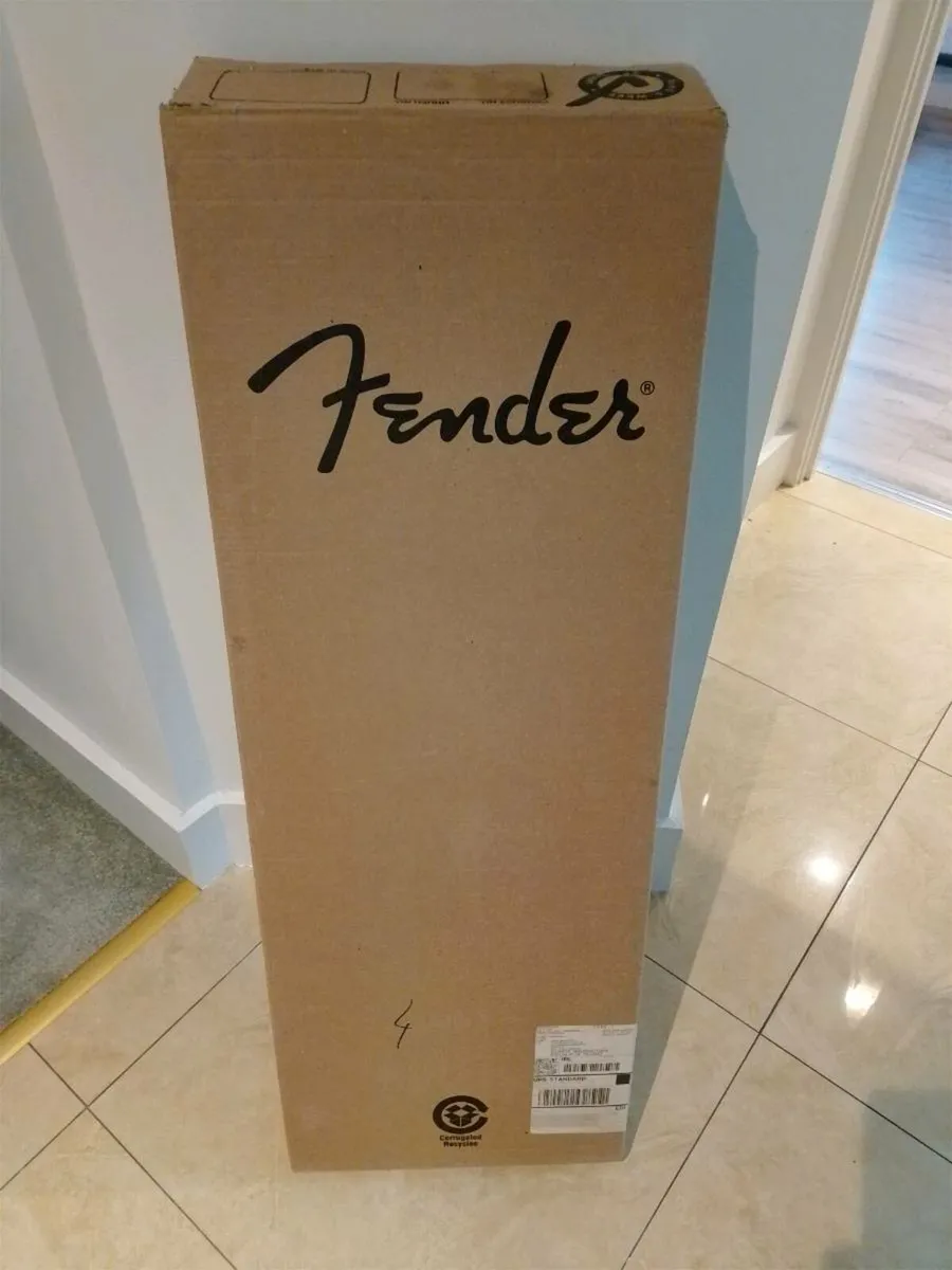 Fender strat - Image 4