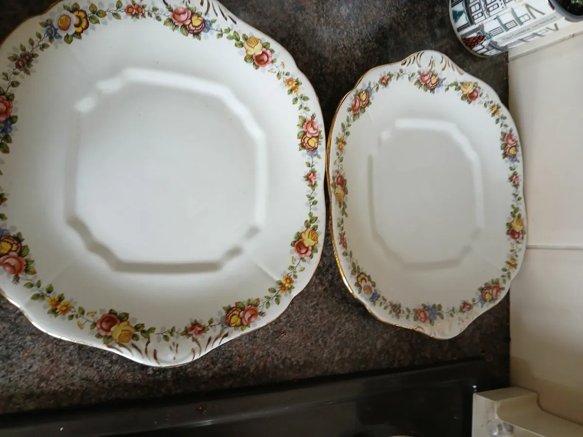 Vintage china 1930 E Hughes & Co - Image 4