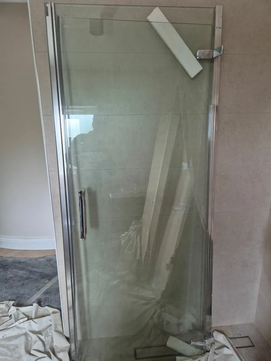Flair Shower Panel & Door Unit 1200 x 900 - Image 1