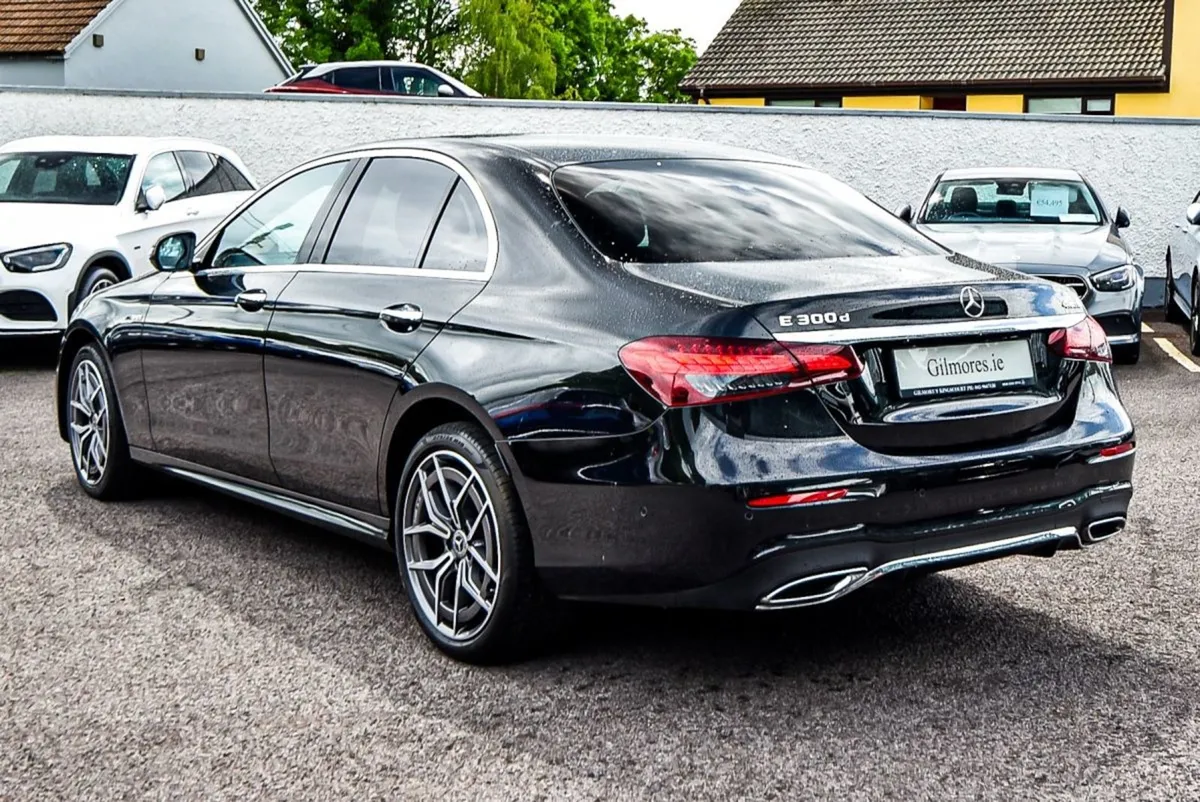 Mercedes-Benz E-Class E300d AMG 4matic 245bhp Auto - Image 4