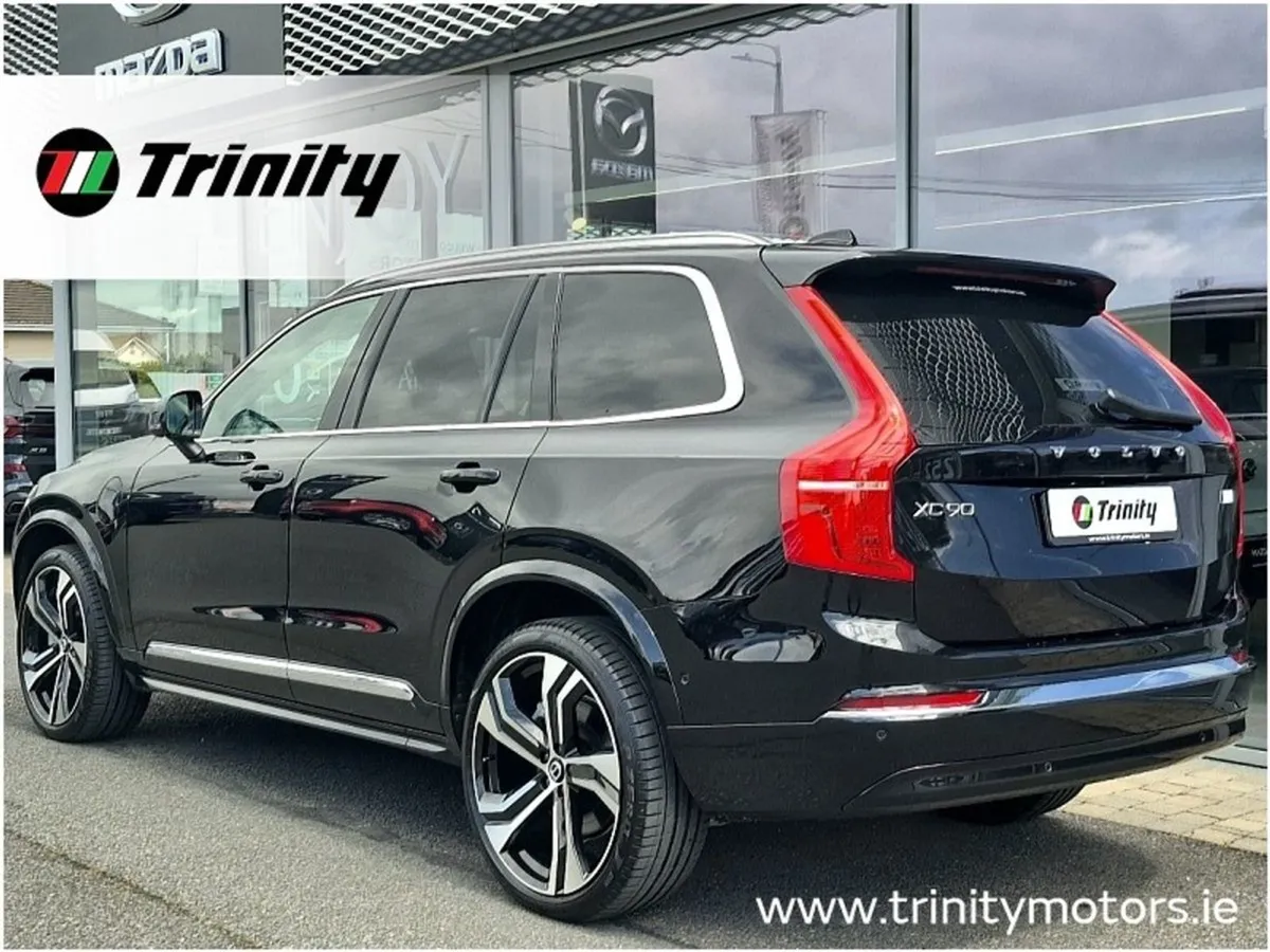 Volvo XC90 Ultimate T8 Massive Spec Trinity Motor - Image 3