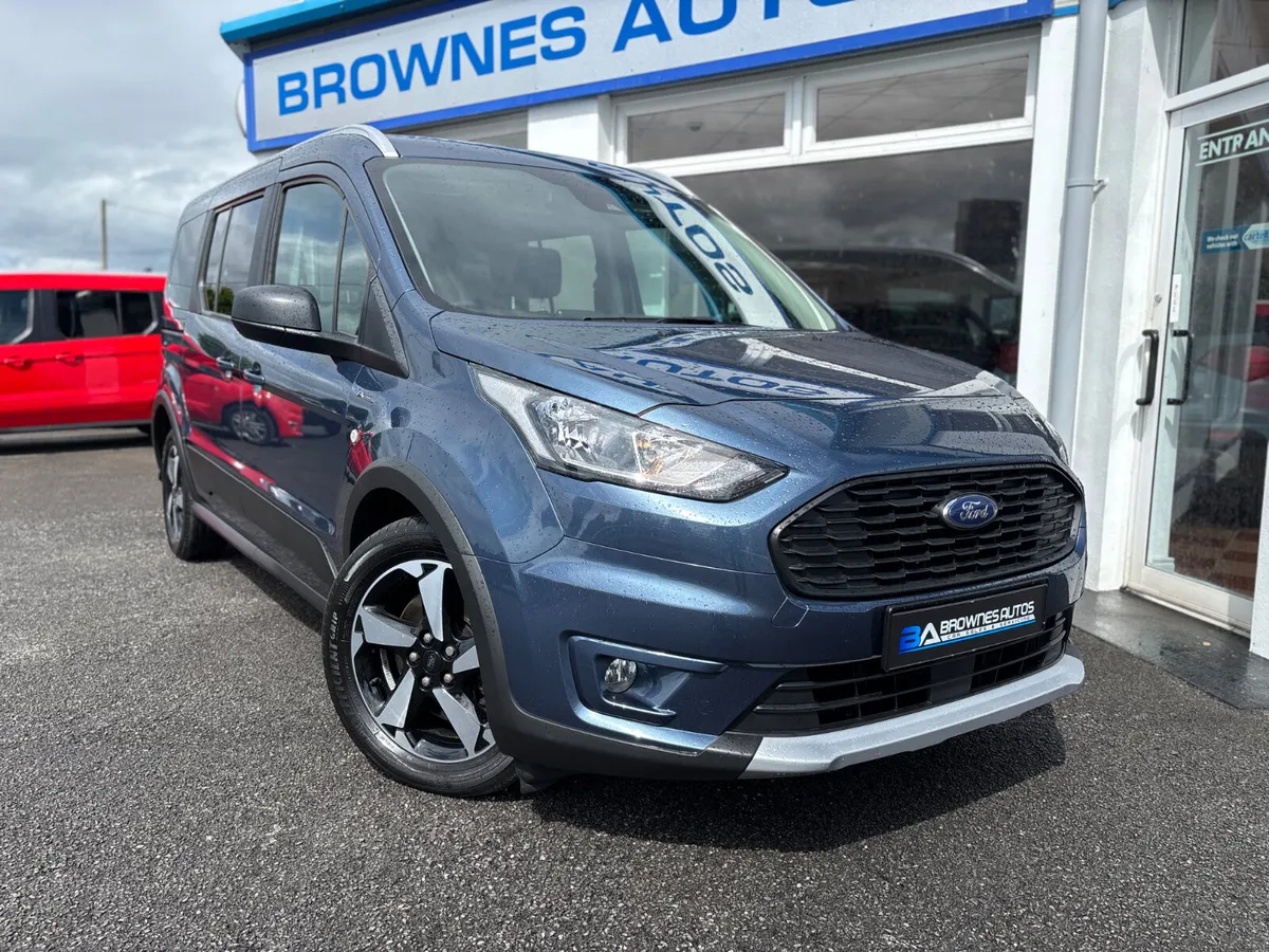 2022 Ford Tourneo Connect 7 Seater - Image 4