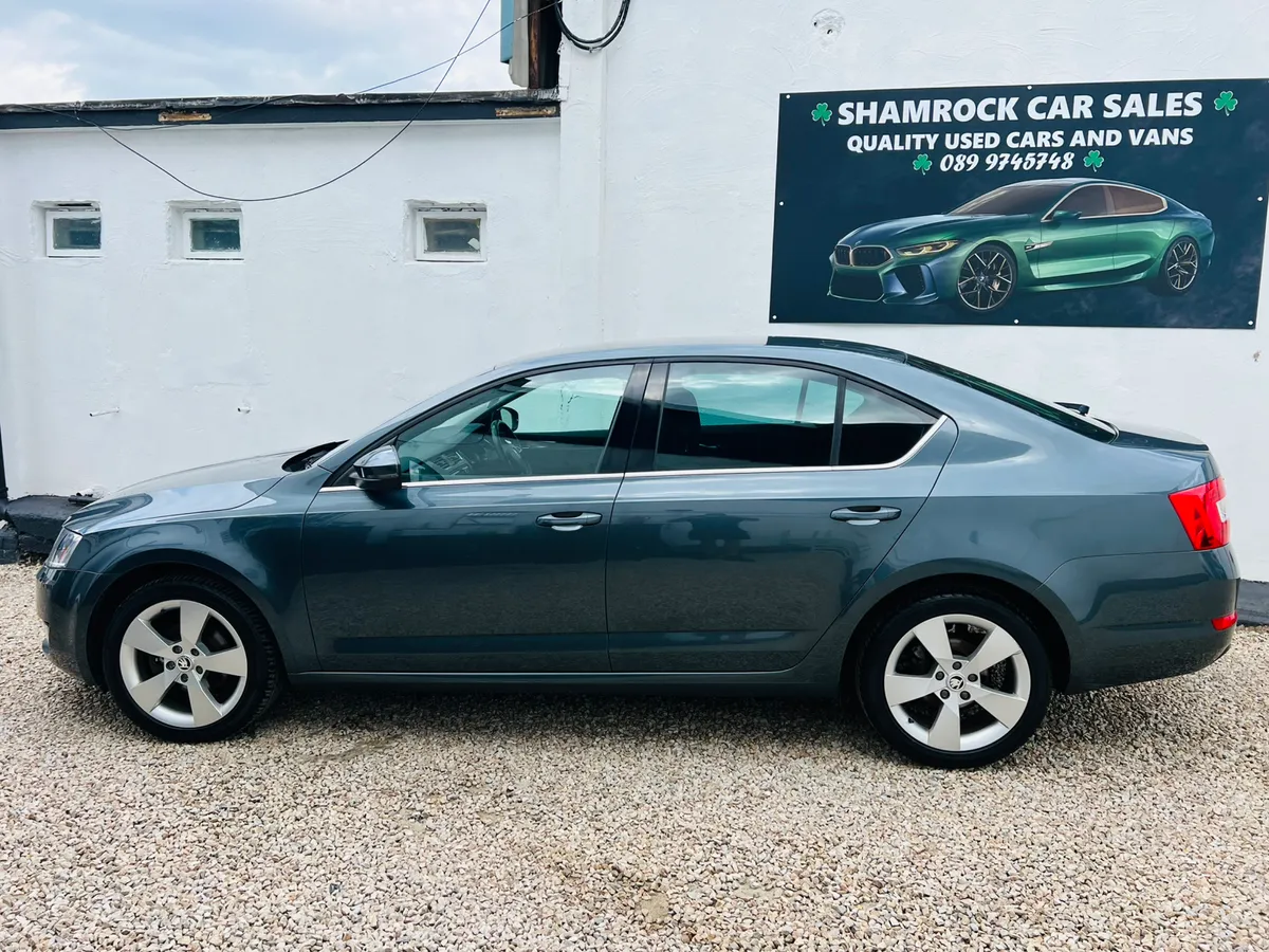 2016 Skoda Octavia 1.6 Tdi Elegance 1 owner - Image 3