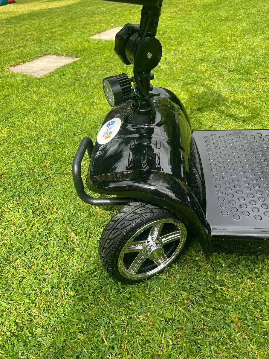 Mobility scooter - Image 4