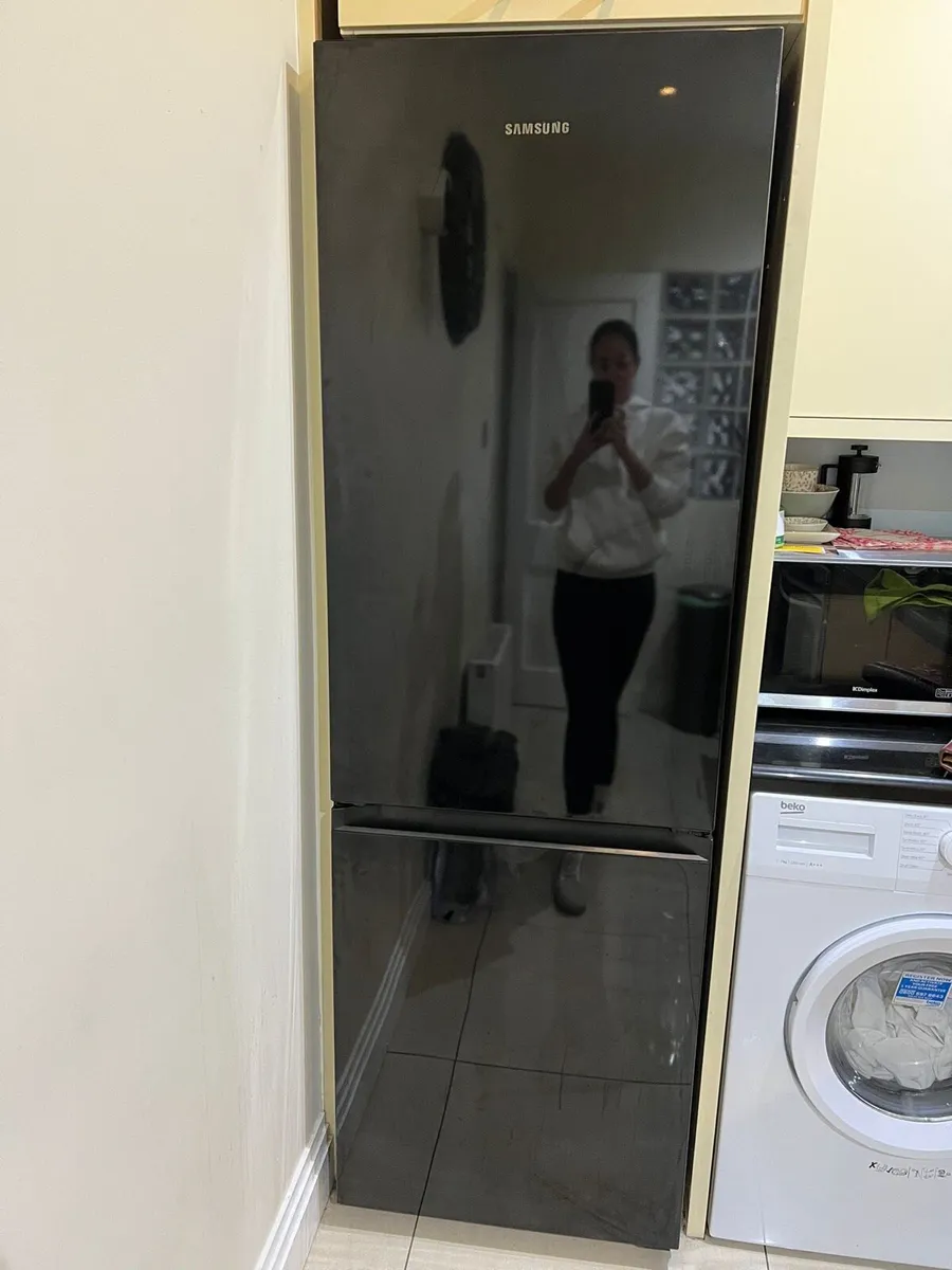 Samsung Fridge - Image 1