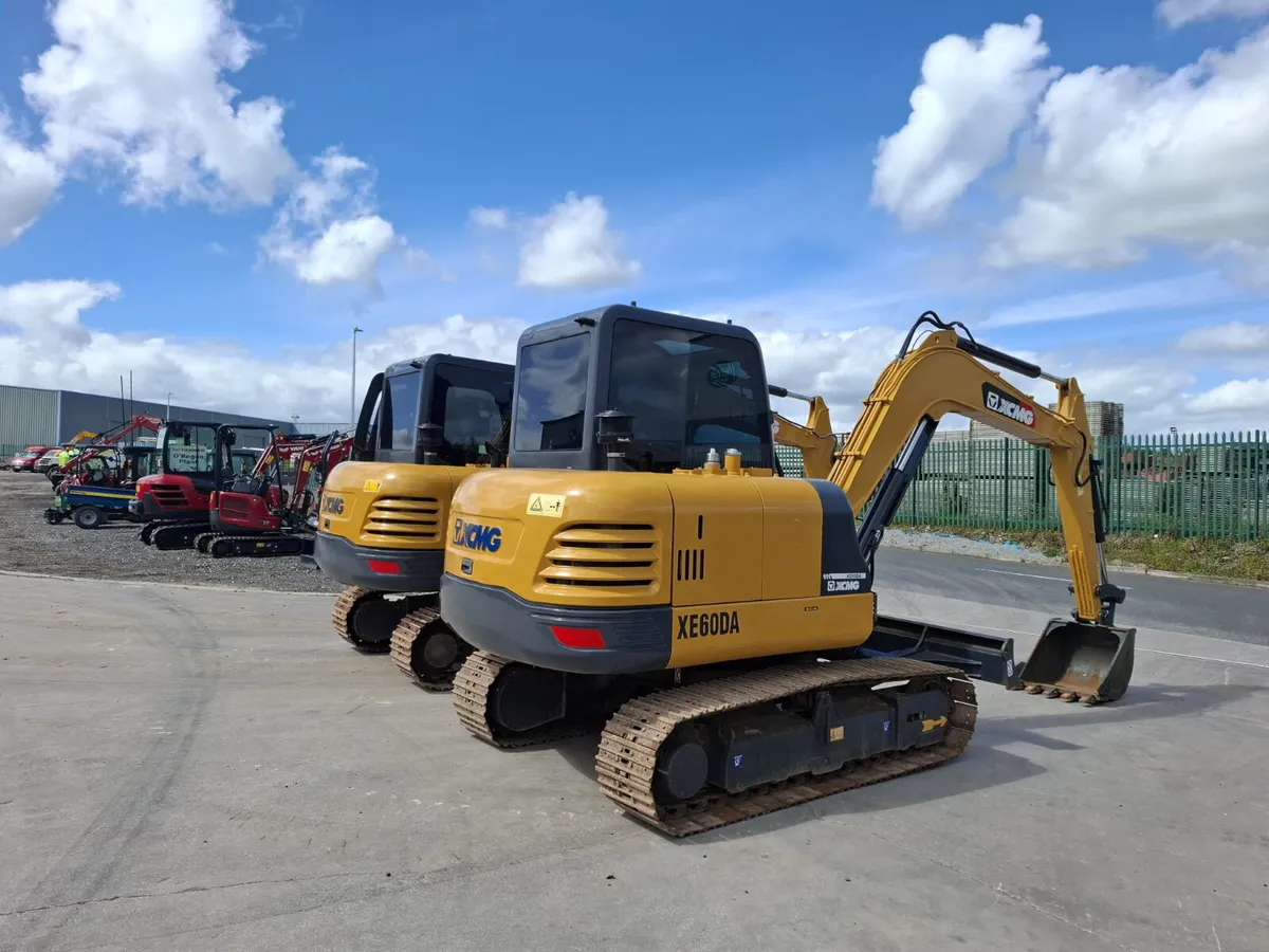 XCMG 6TON DIGGER - Image 4